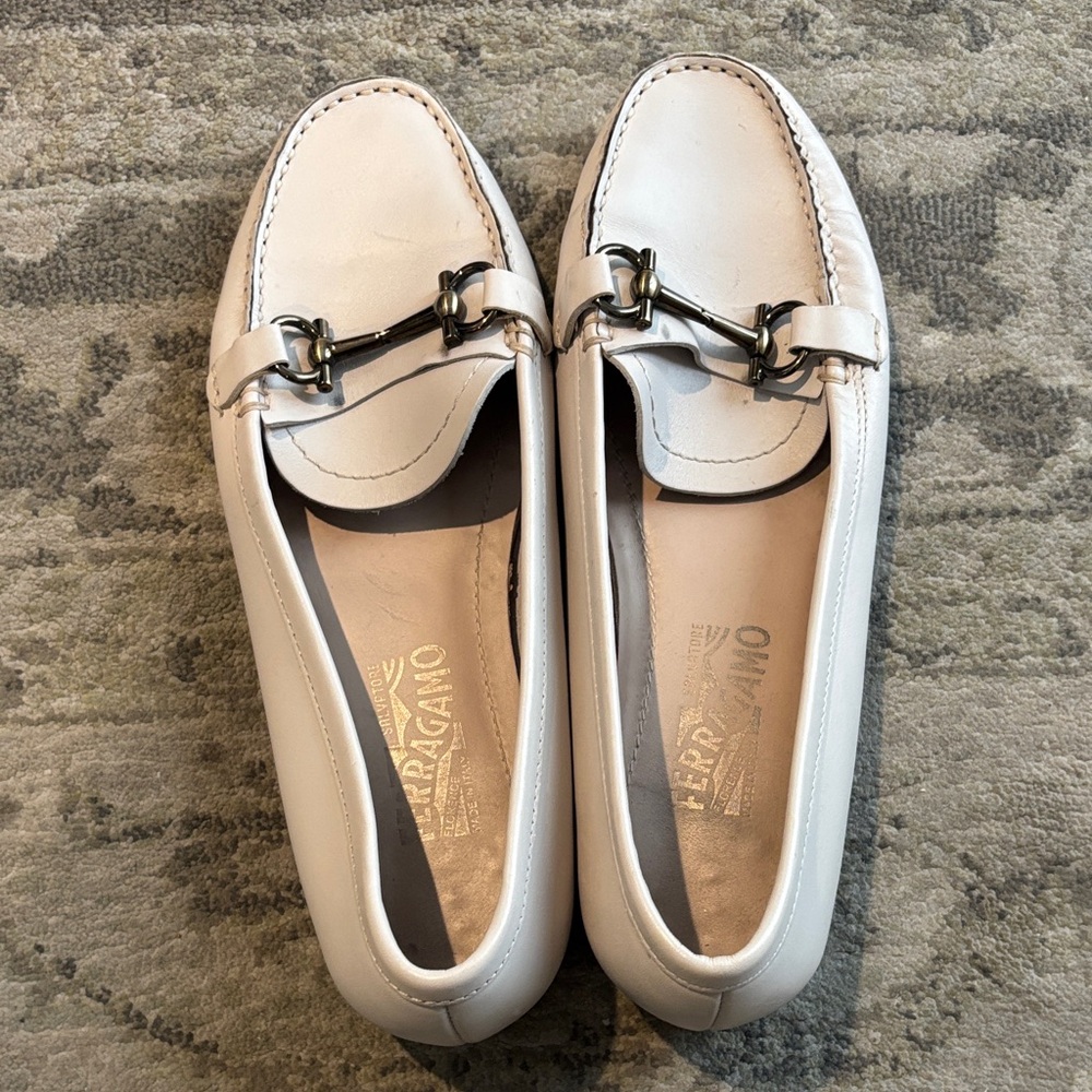 Salvatore Ferragamo Women's cream Loafers with Silver Buckle